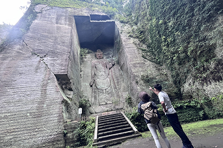 鋸山ガイド：江戸時代からの公式ルート表参道から参拝する古刹「日本寺」ツアー 1名様