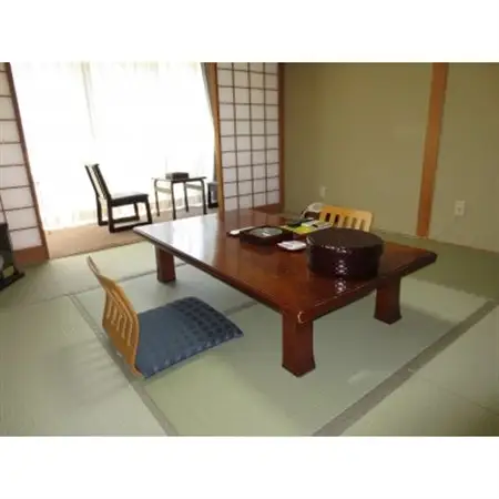 湯ったり館　湯ったりコースペア宿泊券(1泊2食)【1630576】