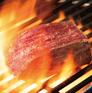 近江牛 ローストビーフ スライス 2段重 カネ吉山本 【Y189W1】【 近江牛 】 牛肉 贈答