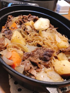 【A4等級】博多和牛モモすき焼き切り落とし 400g すき焼き TKZ017