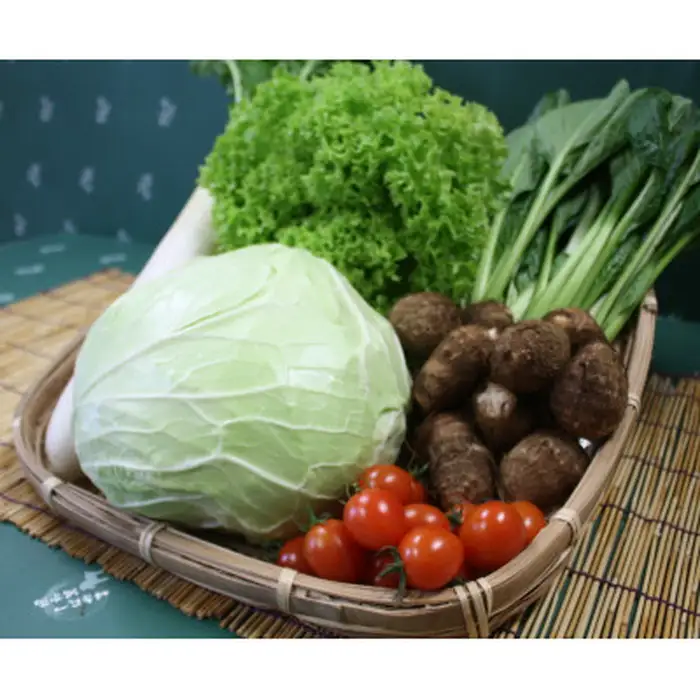 No.069 野菜セット6～7種＋古代米バウムクーヘン