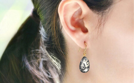 しずくピアス「ブラック」レース柄 BKCN008