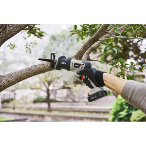 充電式レシプロソー 10.8V アイリスオーヤマ JRS13TC サンドベージュ 【家電 電化製品 ブレード2種類 木工用 鋼鉄用 コードレス 軽量】