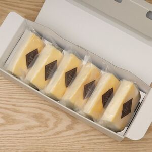 平飼い卵と米粉を使った クリームチーズケーキ 【ミニ】 6個セット | クリームチーズケーキ クリームチーズ チーズ ケーキ 米粉 平飼い卵 卵 冷凍 セット 6個 ミニ 穴太商店 あのう 千葉県 君津市 きみつ