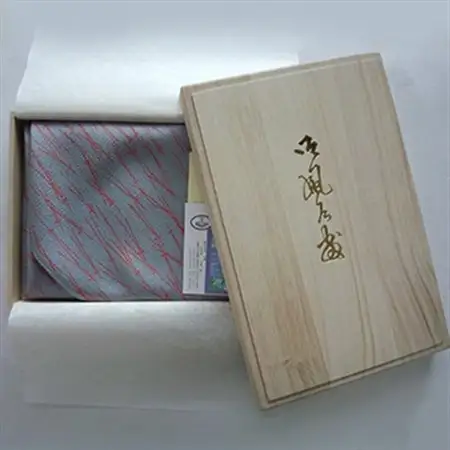 友禅風呂敷 松葉 (ブルーグレー/朱の松葉)1枚_装飾品・工芸品  鞄・バッグ かばん カバン_【1082260】