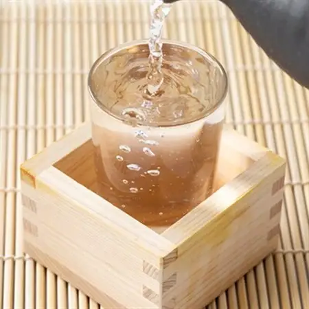 【七笑酒造】吟醸酒　720ml　カートン付き　蔵元直送【1640148】