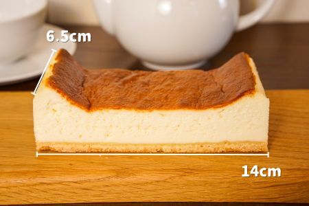 チーズケーキ  (ミディサイズ)　ＭＥＲＬＥ クラシック チーズケーキ  [012-184]