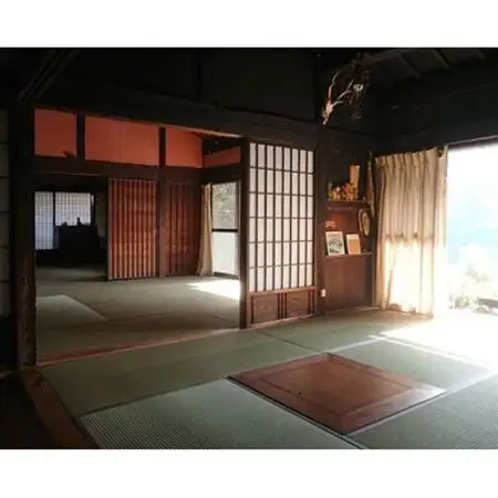 お山の宿みちつじ古民家宿　一日一組　一棟貸　一泊二食付き　田舎暮らし　絶景　宿泊券　10000円分【1313428】