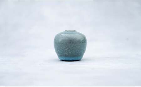 有田焼 貫入 一輪挿し(小) 【 茂正工房 】 梶原大敬 陶器 花瓶 一輪挿し 青磁 手作り 作家もの インテリア A22-66