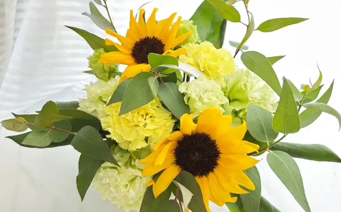 花 季節の生花アレンジメント BLAW009