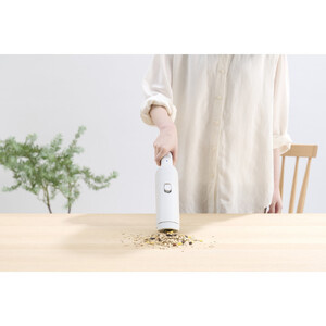 紙パック式ハンディクリーナー　HBD-31-W　ホワイト