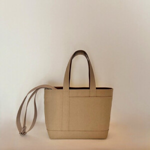 NUNUTOTO　ベージュ×ブラウン　Mサイズ　ショルダーストラップ＆ペットボトルホルダーセット