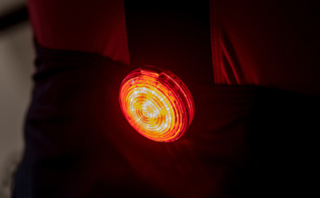 ウェアラブル セーフティ ライト ［ SYNC WEARABLE ］ キャットアイ 自転車 日用品 雑貨 