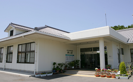夢工房 淡路瓦粘土 陶芸 体験 1名様分（約70分） 体験型 体験チケット チケット 券 手作り 工作 旅行 アクティビティ 淡路島 洲本市