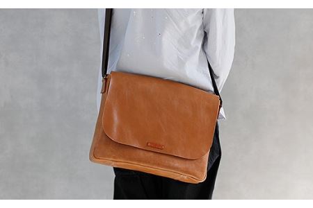 S056-003_ハンドメイド リポーターバック / ハンドメイド ショルダーバック