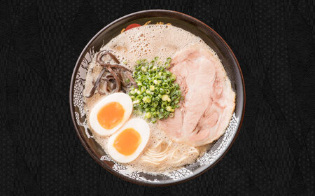 【2026年5月以降順次発送】博多一幸舎 豚骨ラーメン1箱（4食入り） 【慶史株式会社】豚骨 とんこつ 博多 [ABEU002]