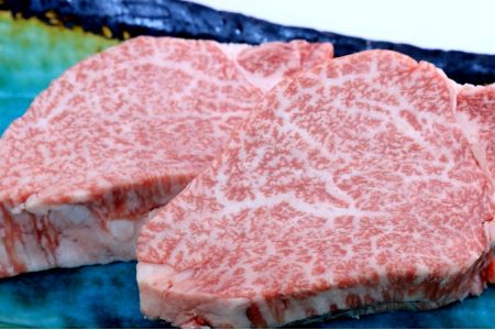 A5飛騨牛『ヒレ（2枚）』ステーキ  |  ヒレ肉