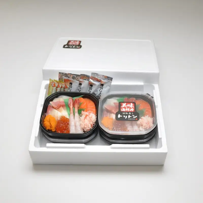 トリトンの特選海鮮丼 4個セット ( トリトン お寿司 海鮮 ホタテ サーモン いくら ウニ )【071-0004】