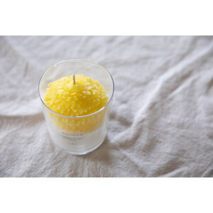 リアルなお花のキャンドル　『ぽんぽん菊』(はちみつの香り)
