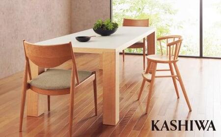 【KASHIWA】木製ベビーチェア 飛騨の家具 オーク材 無垢材 柏木工 キッズチェア 食事椅子 飛騨家具  ダイニングチェア 木製 人気 おすすめ 新生活 一人暮らし 国産 AM033