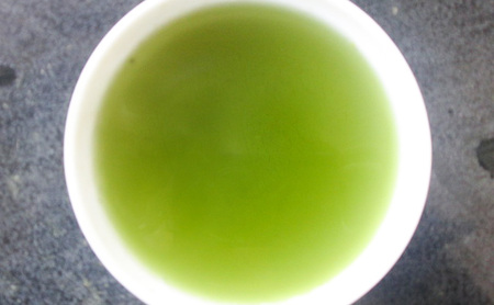お茶 食卓の常茶 初摘 200g×10袋 茶 日本茶 茶葉 旨味 甘み ブレンド コク 渋み 通好み 贈り物 ギフト プレゼント 島田市 静岡県