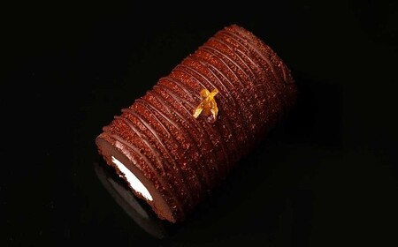 世界を変えるカカオ The Cacao Roll （１本） カカオ ロールケーキ ケーキ チョコ チョコレート チョコケーキ スイーツ グルメ デザート ギフト お取り寄せ お祝い 人気 おすすめ 冷凍