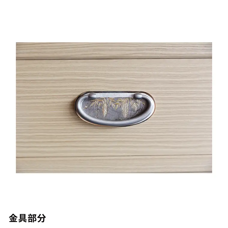 春日部総桐胴厚小袖箪笥（五段）【埼玉県　春日部市　伝統工芸　収納　家具　桐たんす　タンス】（AQ020）