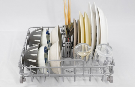 食洗機 食器洗い乾燥機 SJM-DWM6UVC(W) [大和 福岡県 筑紫野市 21761370] 