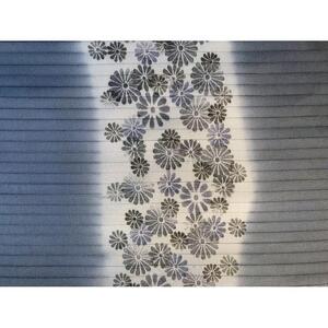 職人の技が光る美しい暖簾（木版染め　花づくし）