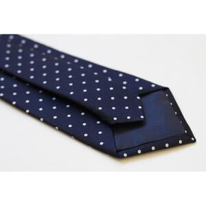 シルク100%のネクタイ＆「ｐ-Ｔｉｅ」（ネクタイ型ピンバッジ）セット（ネイビー）