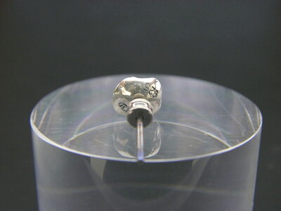 Flower pierce