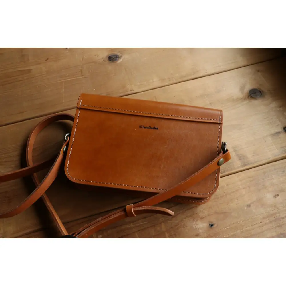 【ブラウン】ＳＢ-01ショルダーバッグ