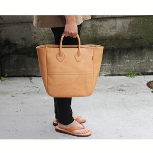 栃木レザー使用｜ソフトな手触り 本革 A4対応トートバッグ｜Tote bag 03 M｜オリーブ｜minca（全7色）