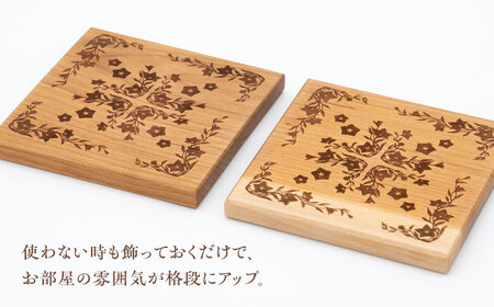 デザインカッティングボード＆コースター6個 桔梗柄 ヤマザクラ 瑞浪市 / YADOSHIBI まな板 木製 天然木 カッティングボード コースター おしゃれ[AZDI008]