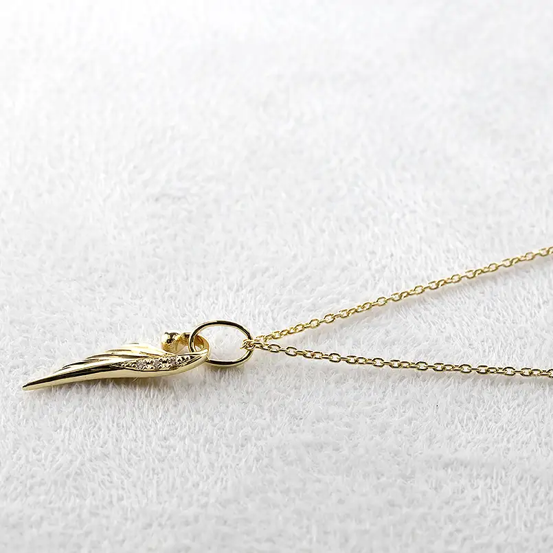 ネックレス 18金 18k メンズ フェザー 羽根 ダイヤモンド ペンダントトップ 羽 イエローゴールドK18 ゴールド シンプル ジュエリー 普段 使い 190523100dym-s SWAA333-gd
