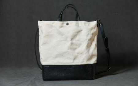 レザー×キャンバス トートバッグ ブラック L / 2WAY レザー トート トートバッグ ショルダー ショルダーバッグ 鞄 かばん マザーズバッグ 通勤 通学 BAG bag バック バッグ 革 ギフト / 諫早市 / 伊東製靴店 /[AHCN005]