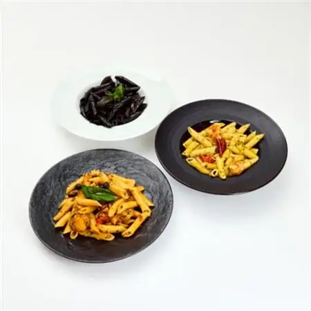 レンジで簡単 3種の冷凍パスタ(ペンネ)　魚介の旨みがぎゅっと詰まった手作り本格パスタ3種セット【配送不可地域：離島】【1691660】