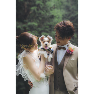 森の中のウェディングフォト