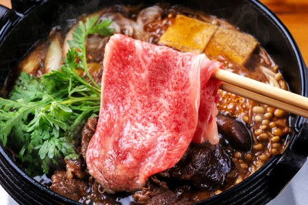 日光和牛 肩ロース しゃぶしゃぶ・すき焼き用スライス 300g 日光産とちぎ和牛 [0835]