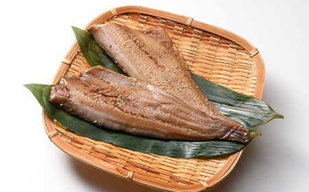【大好評】ホッケ 醤油 干し 手作業 加工 (2枚入り 1パック)×3袋セット ほっけ ホッケ 冷凍 ご飯のお供 おつまみ 魚介 三陸 岩手県 三陸 三陸山田 山田町 冷凍 佐々木商店  YD-978