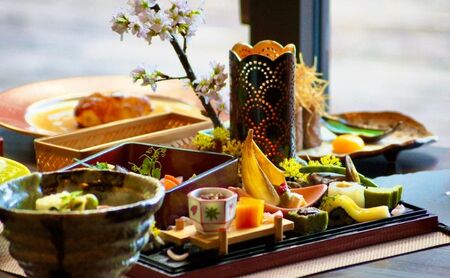 伊賀のかくれ宿 赤目温泉隠れの湯 対泉閣で使える　30,000円分日帰り食事ギフト券（赤目四十八滝招待券 2名様分付き）