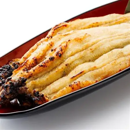 うなぎ白焼(3尾)【配送不可地域：離島】【1698323】