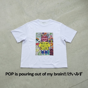 ＜新登場＞VOICE GATHERING アートプリントT-Shirt(POP is pouring out of my brain!!・Mサイズ・1枚) Tシャツ 半袖 トップス ホワイト 白 クルーネック M L サイズ アート デザイン 前面 プリント アーティスト デザイナー 【m103-01-keimizu01-Ｍ】【パルファン】