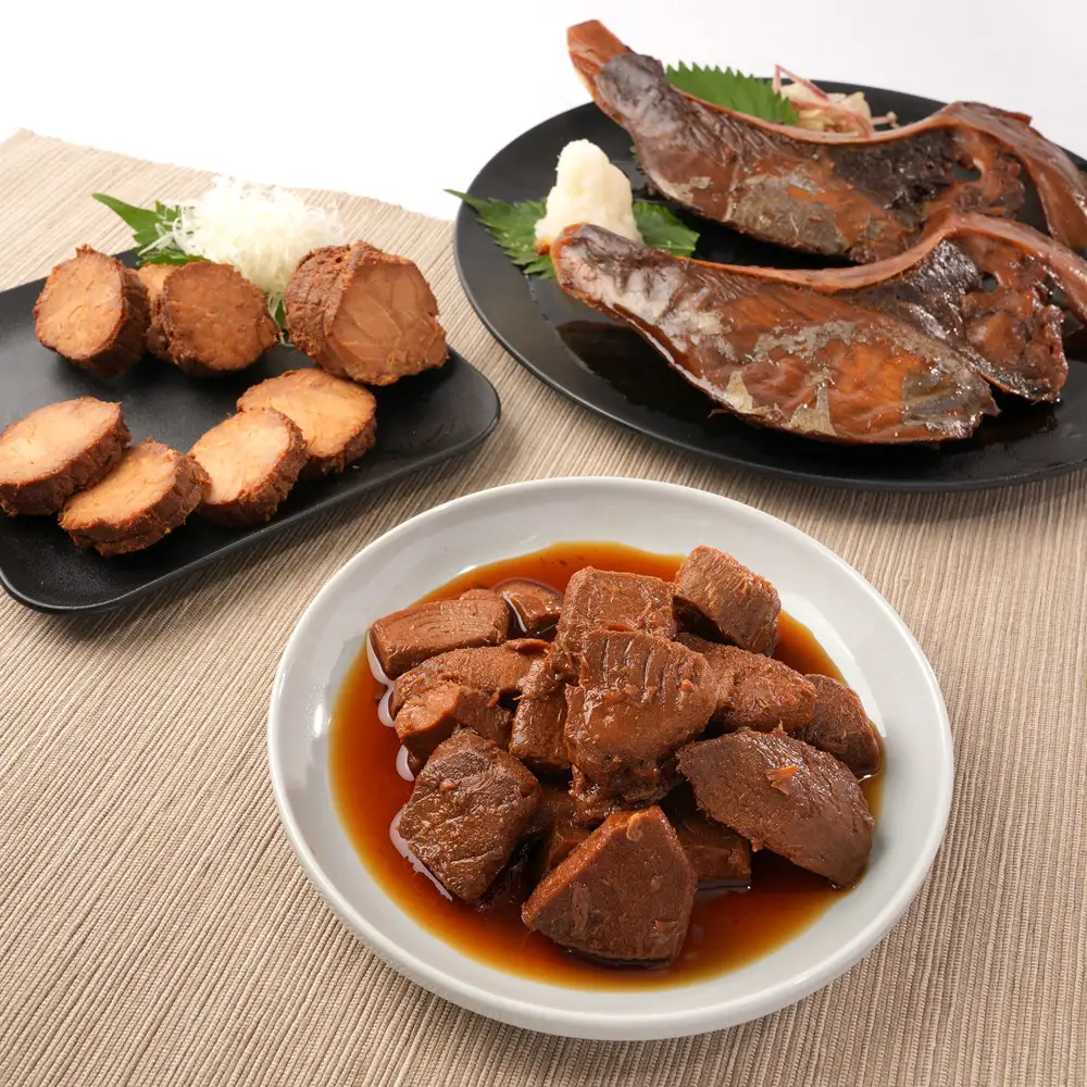 まぐろ煮カマ 1袋（2切）／ まぐろとろ煮 180g ／ まぐろチャーシュー 170g