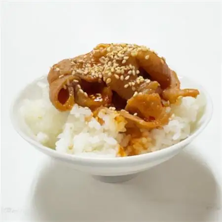 ピリ辛豚もつ焼き(冷凍)×10パック【配送不可地域：離島】【1696067】