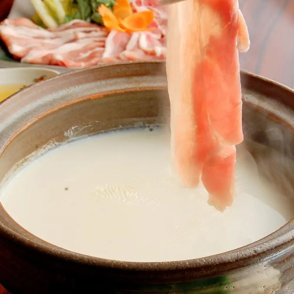 沖縄旅情と本格沖縄料理を提供 琉球ダイニング風と島人 お食事券 100,000円分 ～フード＆ドリンク各100種類以上で使える～【沖縄料理 ビアガーデン BBQ 泡盛 沖縄民謡 沖縄ポップス エイサー ライブステージ お食事券 ギフト券 プレゼント 三重県 四日市市 ふるさと納税】