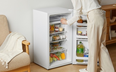 冷蔵庫 93L IRJD-9B-W ホワイト 冷蔵庫 小型 93L アイリスオーヤマ 一人暮らし ひとり暮らし 1ドア おしゃれ ミニ冷蔵庫 小型冷蔵庫 単身 寮 コンパクト 温度調節 7段階 右開き 省エネ