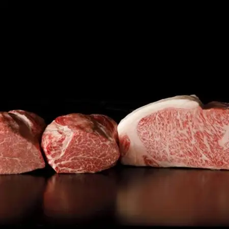 ホテルニューオータニ リブルーム 食事ご利用券《30,000円分》【1702730】