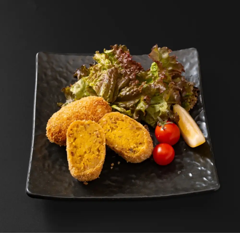 精肉店の直営焼肉【焼肉大剛】人気コロッケ三兄弟！やみつきになる肉屋の特製【カレー】コロッケ （10個入り）【カレー カレーコロッケ コロッケ 冷凍便 おすすめ 人気 ランキング 冷凍 詰め合わせ 大容量 冷凍食品 手作り 揚げるだけ お惣菜 国産 業務用 牛肉 じゃがいも 野菜 名店 お弁当 夕食 おかず 子ども 喜ぶ 簡単調理 ストック 三重県 四日市市 ふるさと納税】