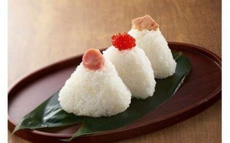 【令和7年産米】真空パック 特別栽培米 新之助 無洗米 10kg（5kg×2袋） 山波農場のお米 新潟県産 [Y0593]